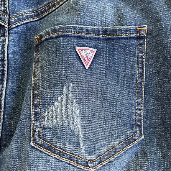 Guess Dark Blue Denim Pencil Skirt Distressed Exposed Button Fly Women’s Size 28 - Picture 8 of 8